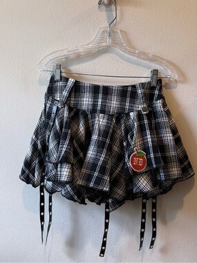 No Doubt 🍊 Patch on Black & White Plaid Ruffled Mini Skirt